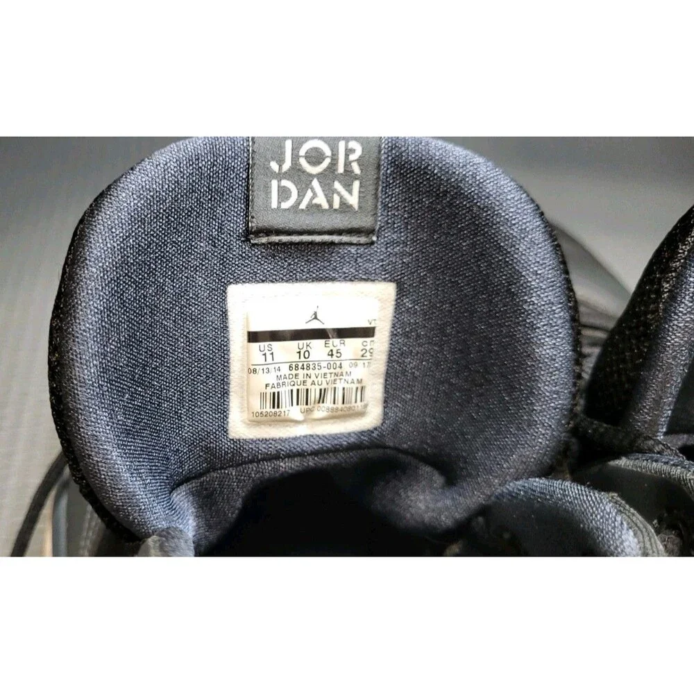 Nike Air Jordan Court Vision 00 Black Size 11 684835-004 Men